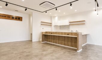【相模原市】カフェ併設、和のテイストを存分に生かした乾物屋「増田屋」の店舗リニューアル